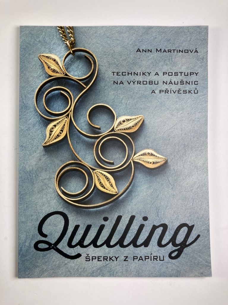 Quilling, šperky z papíru
