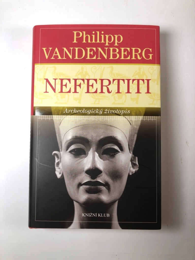 Levně Nefertiti Pevná (2014)