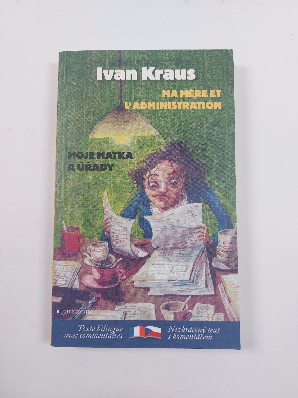 Levně Ma mère et l'administration / Moje matka a úřady