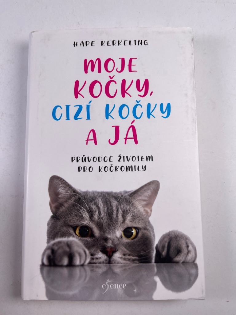 Moje kočky, cizí kočky a já (bez obalu) Pevná (2022)