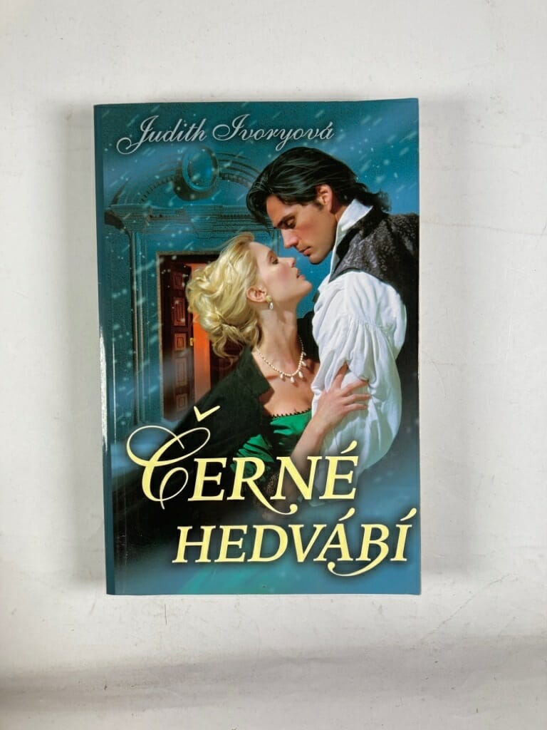 Levně Černé hedvábí