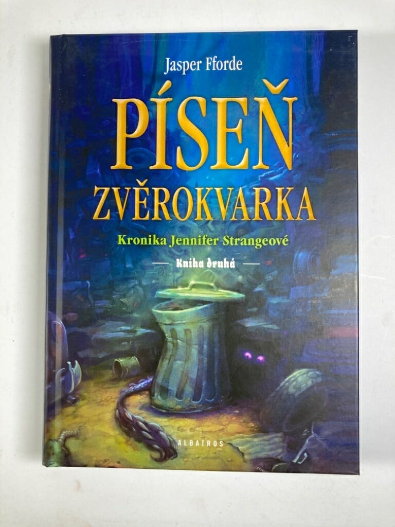 Levně Kronika Jennifer Strangeové: Píseň zvěrokvarka (2)