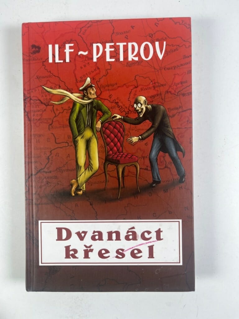 Dvanáct křesel Pevná (2012)