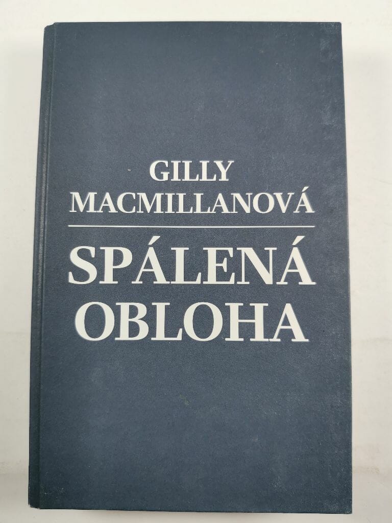 Levně Spálená obloha Bez obalu (2016)