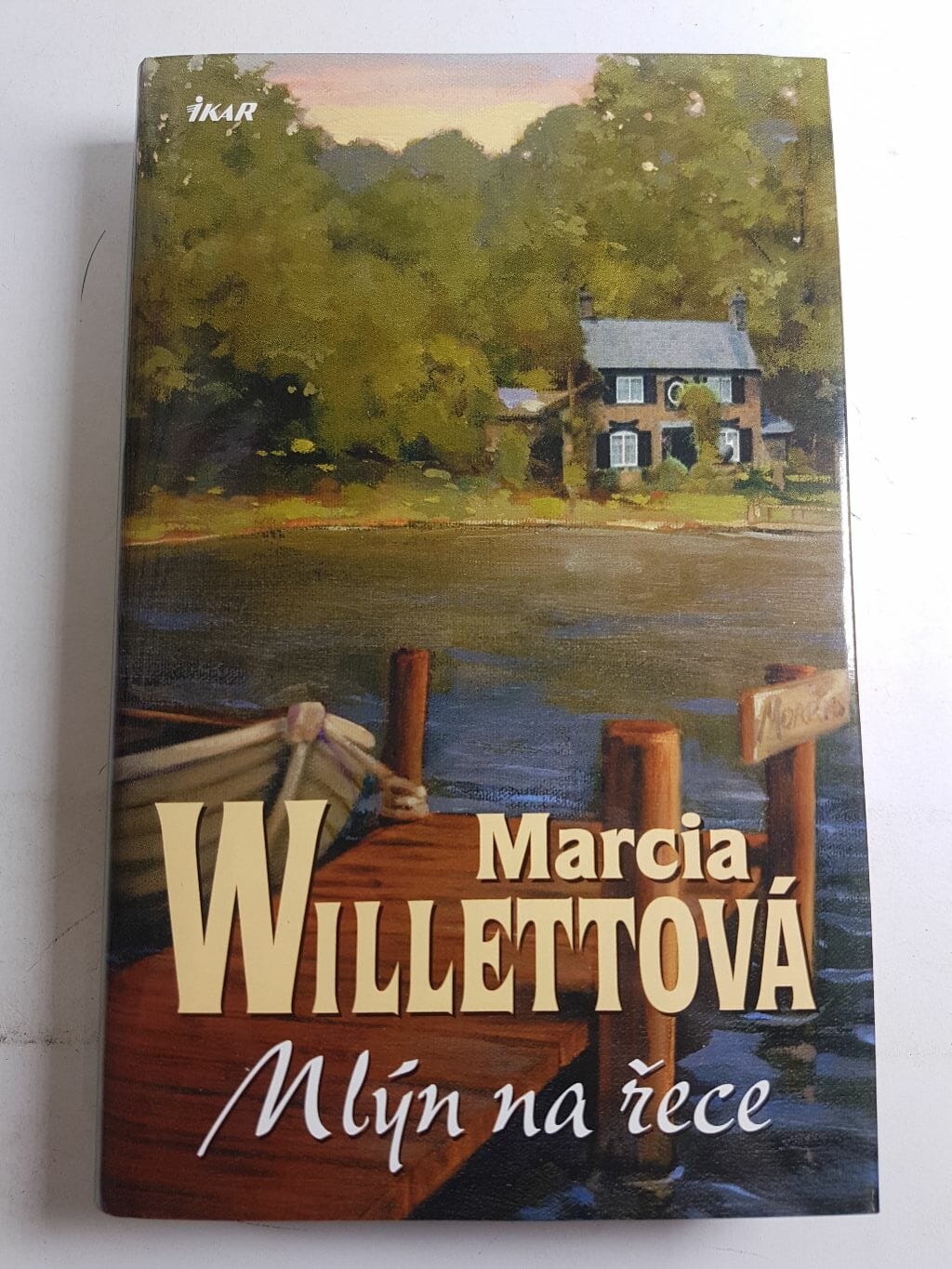 Mlýn na řece