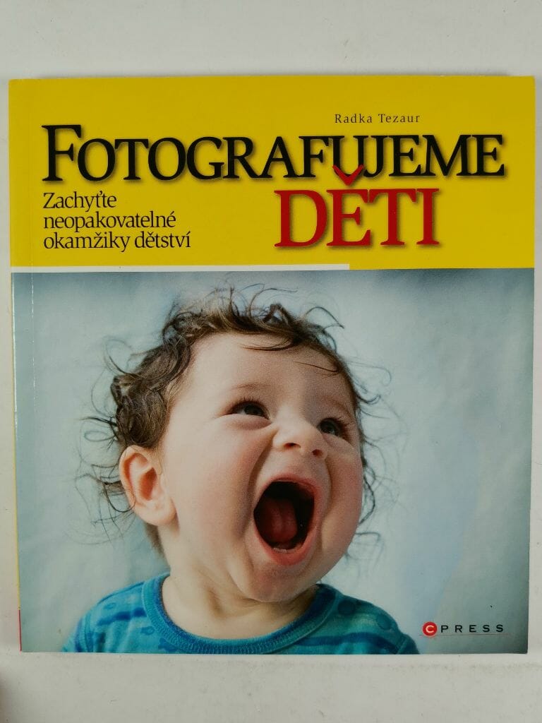 Levně Fotografujeme děti