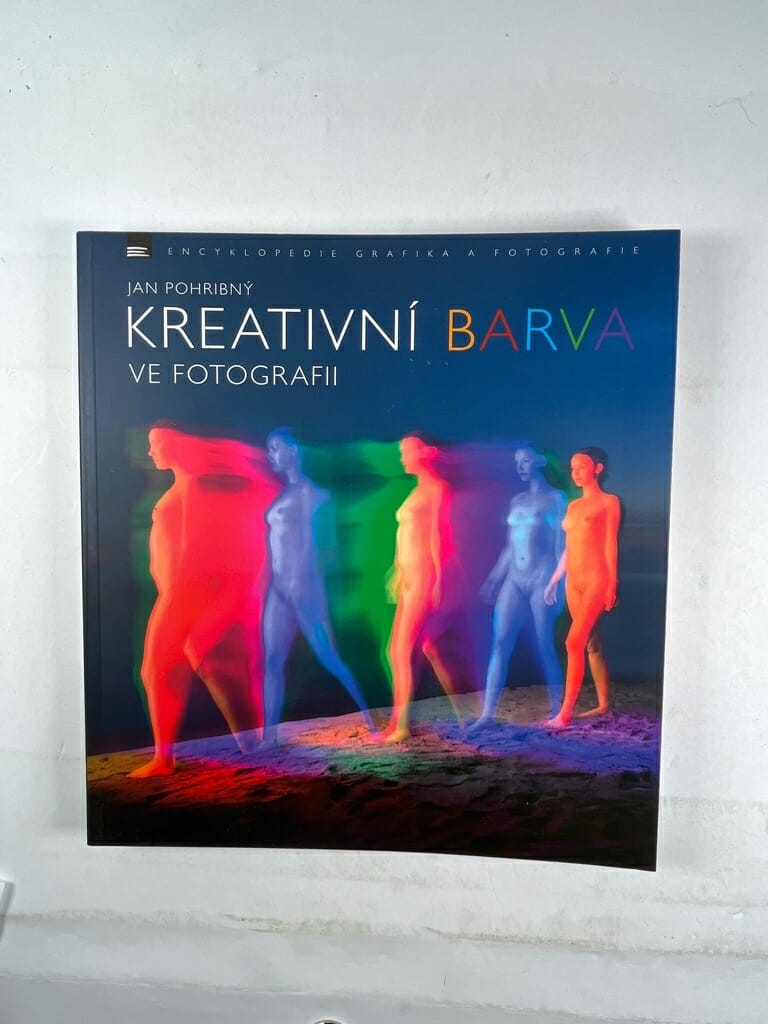 Levně Kreativní barva ve fotografii