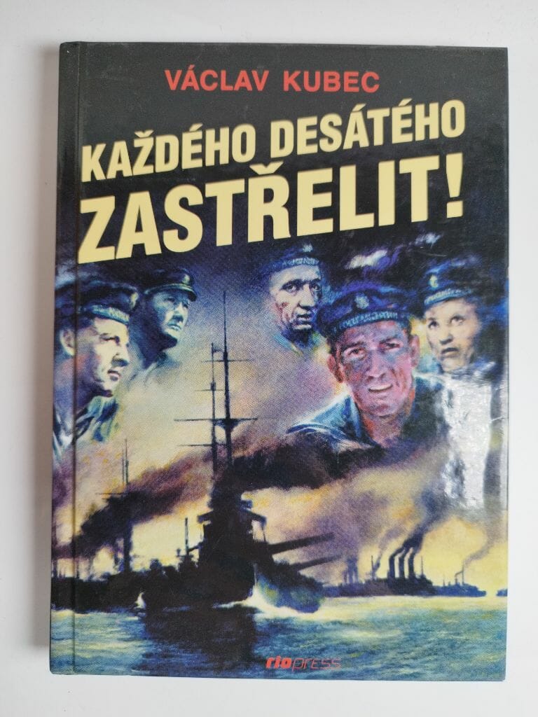 Levně Každého desátého zastřelit!