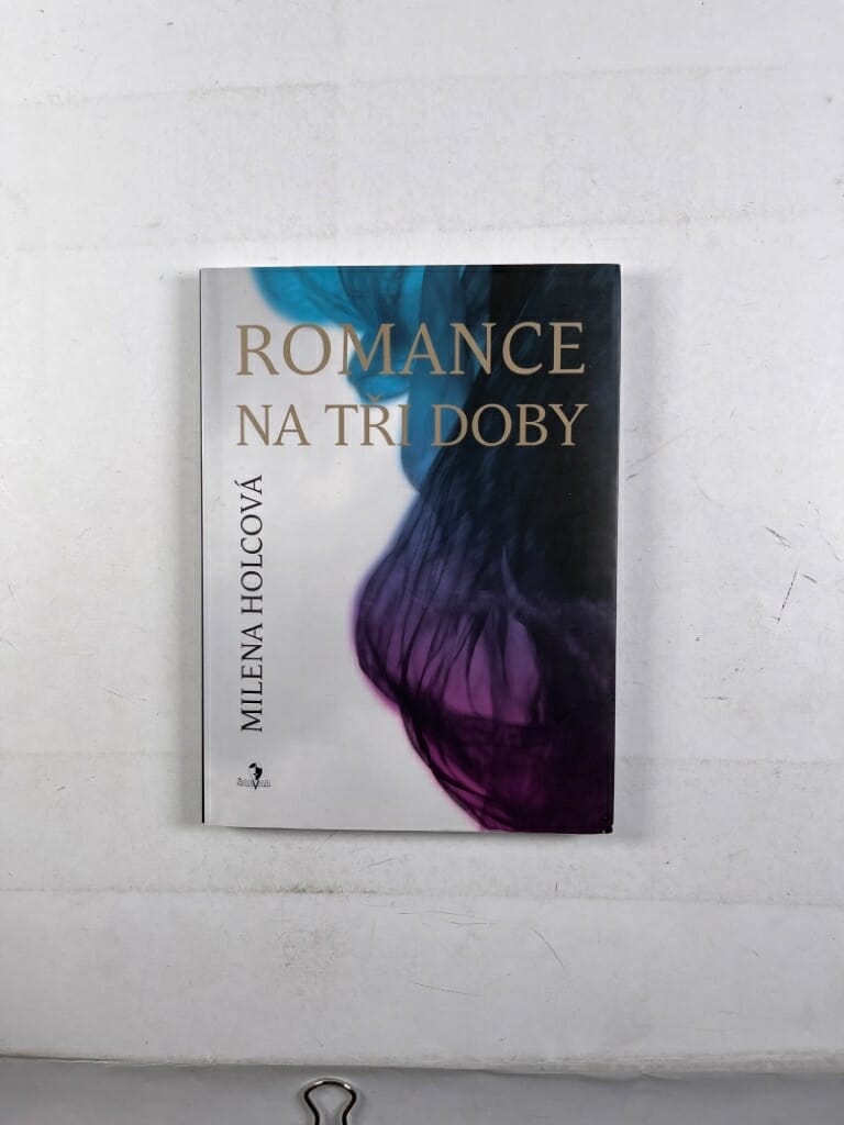 Žena, růže, píseň, kost: Romance na tři doby (1)