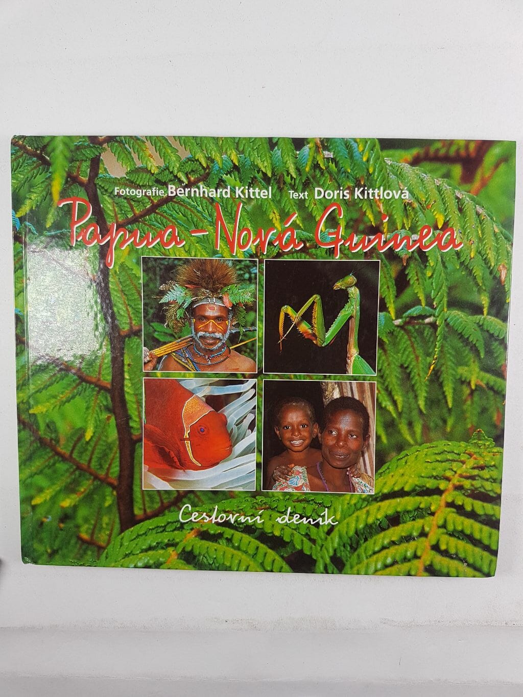 Levně Papua - Nová Guinea