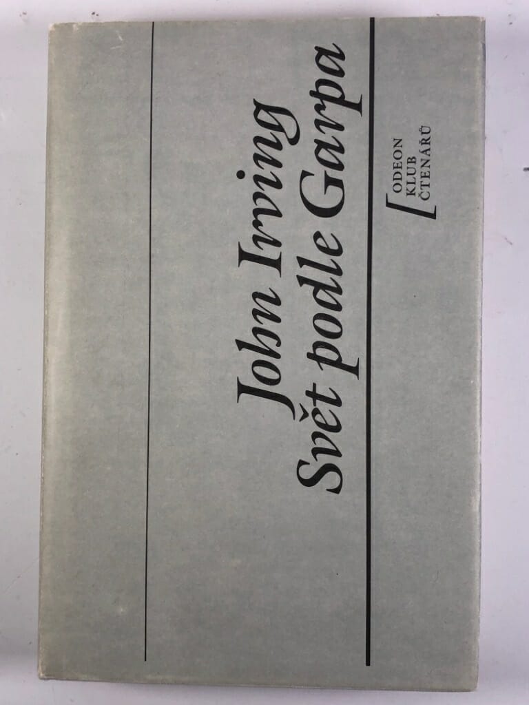 Levně Svět podle Garpa Pevná (1990)