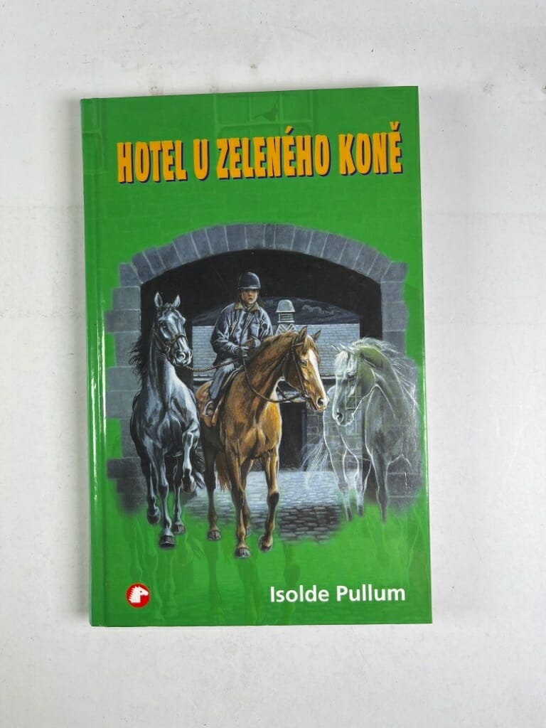 Levně Hotel U zeleného koně Pevná