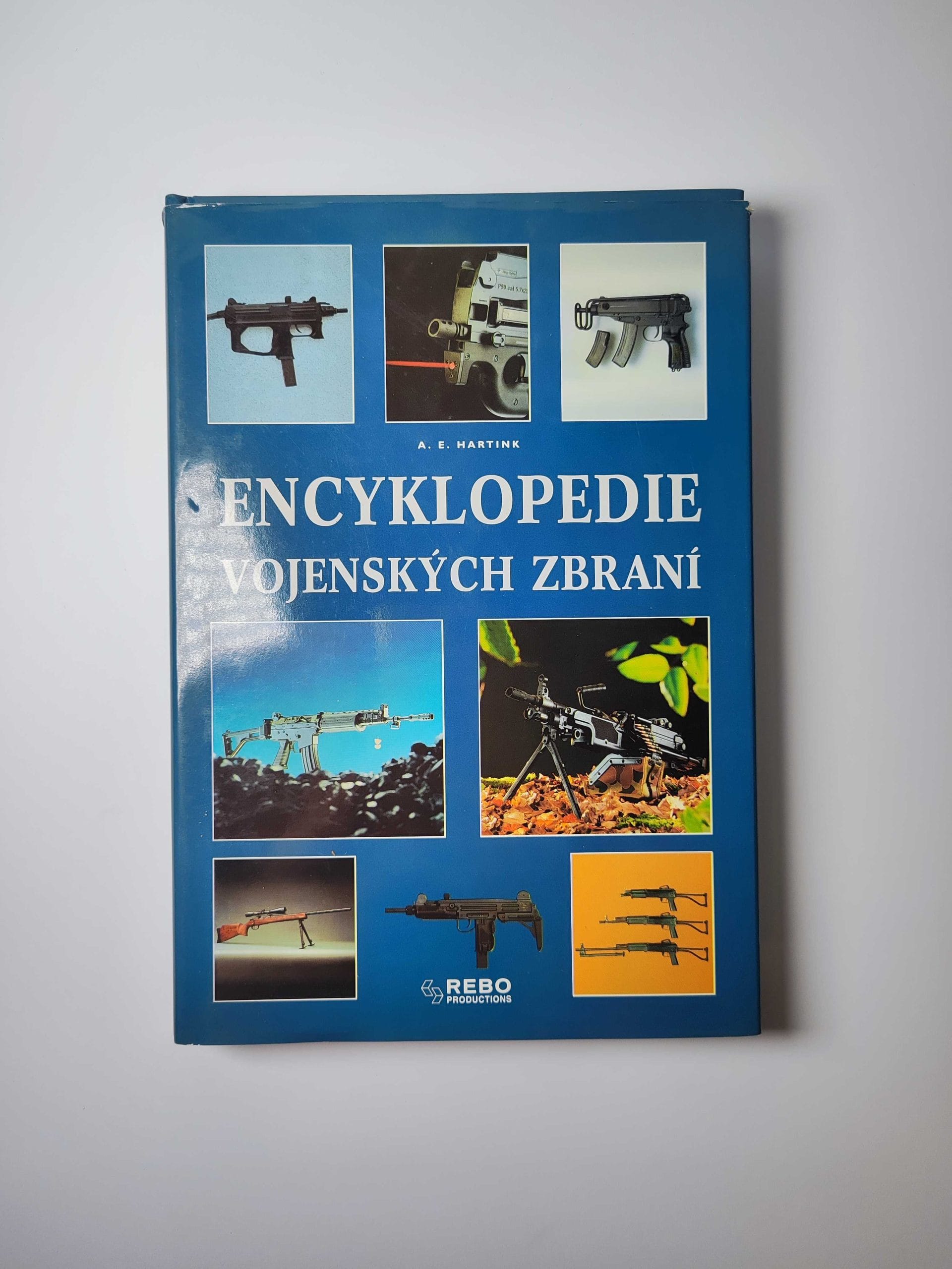 Levně Encyklopedie vojenských zbraní