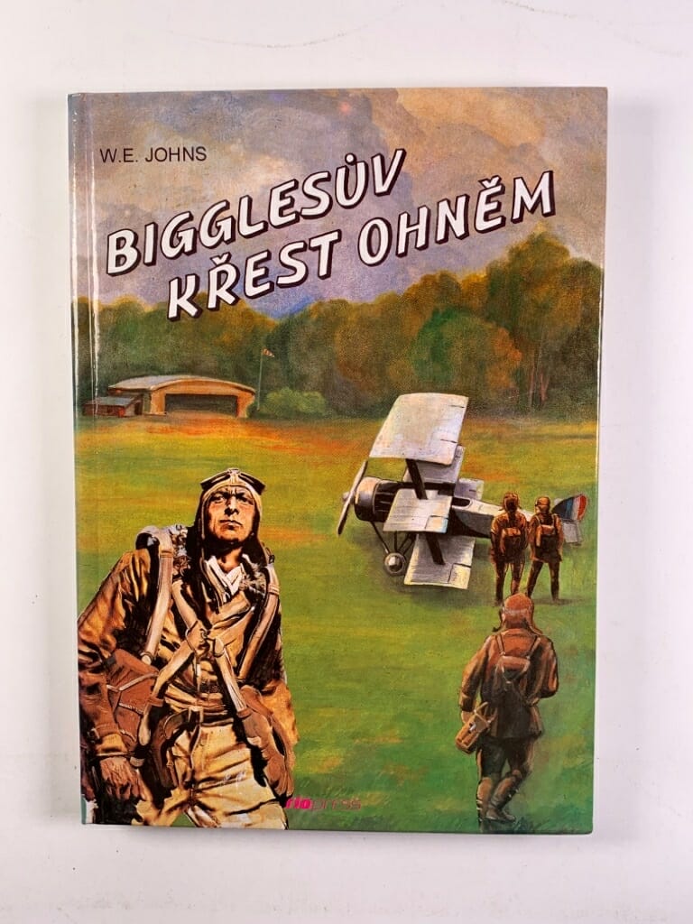 Levně Biggles: Bigglesův křest ohněm (5)