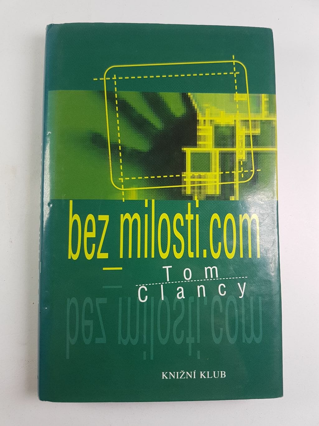 Bez milosti.com Pevná (2001)