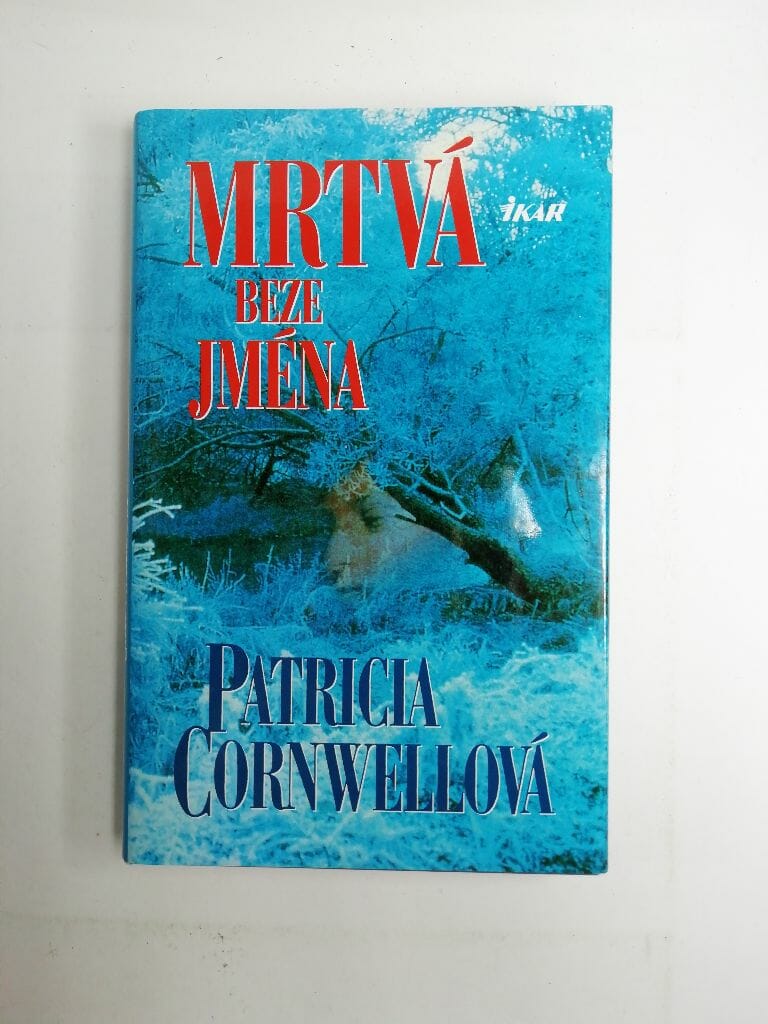 Mrtvá beze jména Pevná