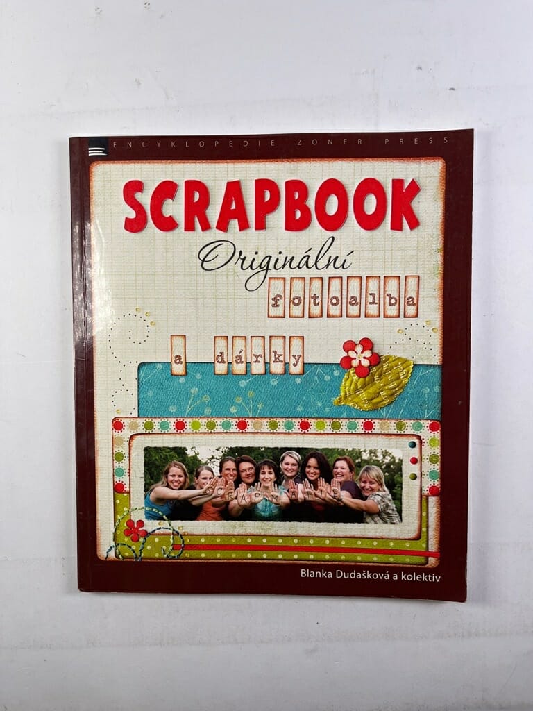 Levně Scrapbook - fotoalba a dárky