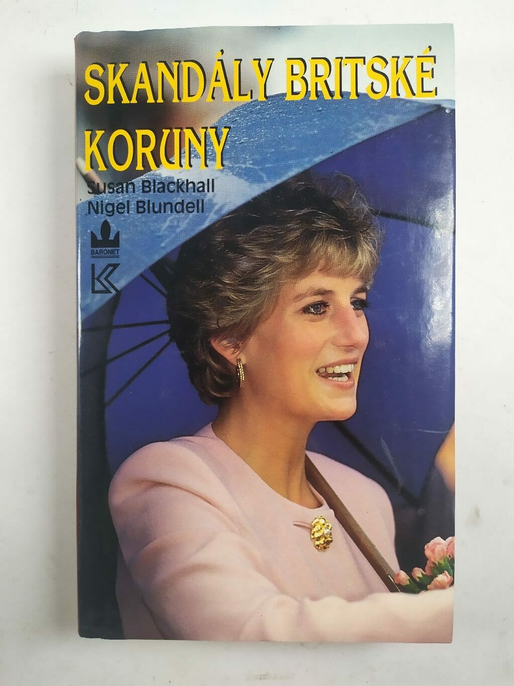 Levně Skandály britské koruny