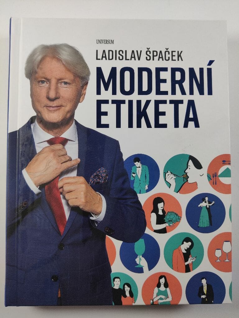 Levně Moderní etiketa Pevná (2023)