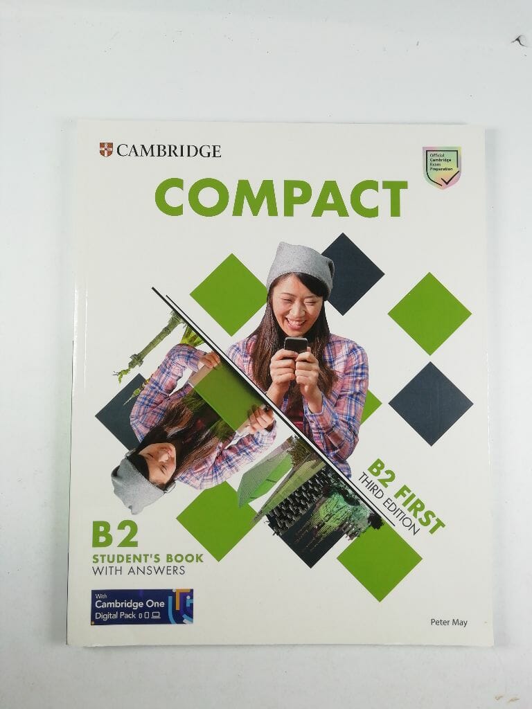 Levně Compact First Student´s Book with Answers 3. vydání