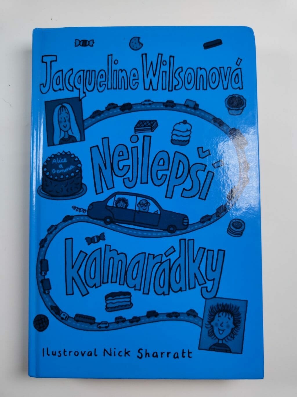 Nejlepší kamarádky Bez obalu (2008)