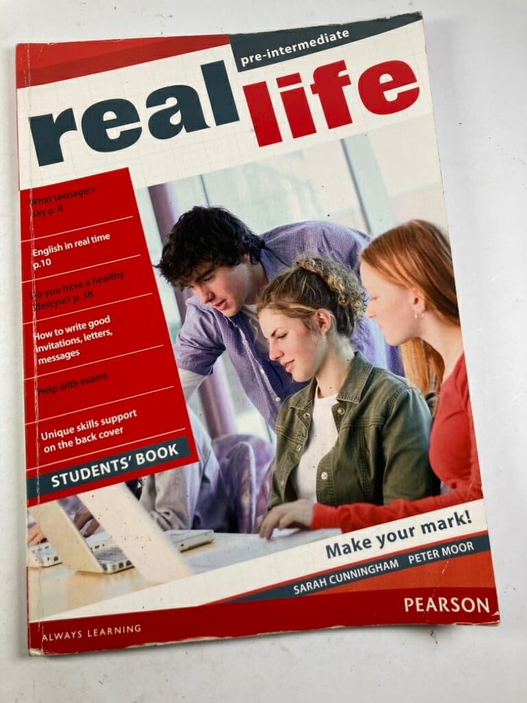 Levně Real Life Pre-intermediate Students Book Měkká (2010)