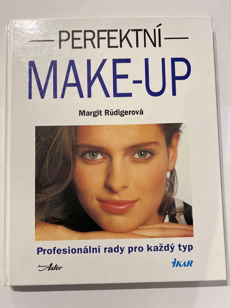 Levně Perfektní make-up Pevná (1995)