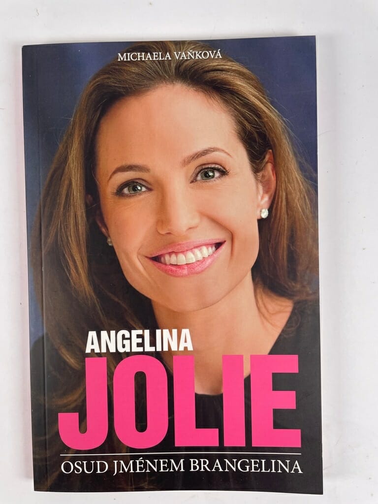 Angelina Jolie - Osud jménem Brangelina