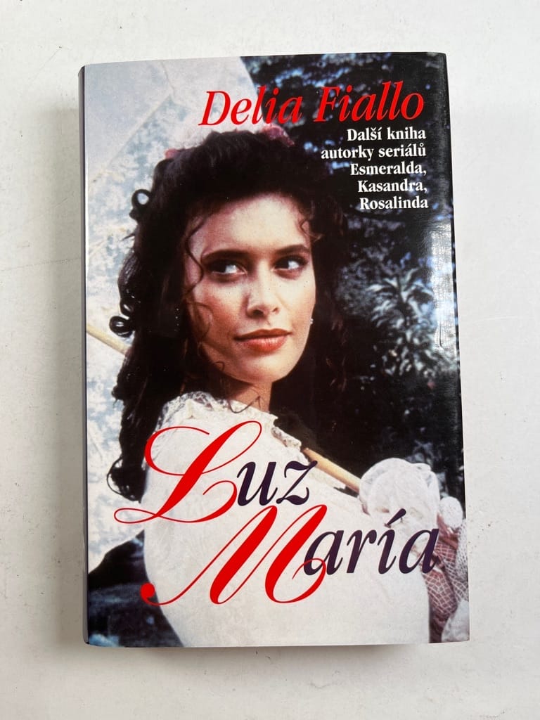 Levně Luz María