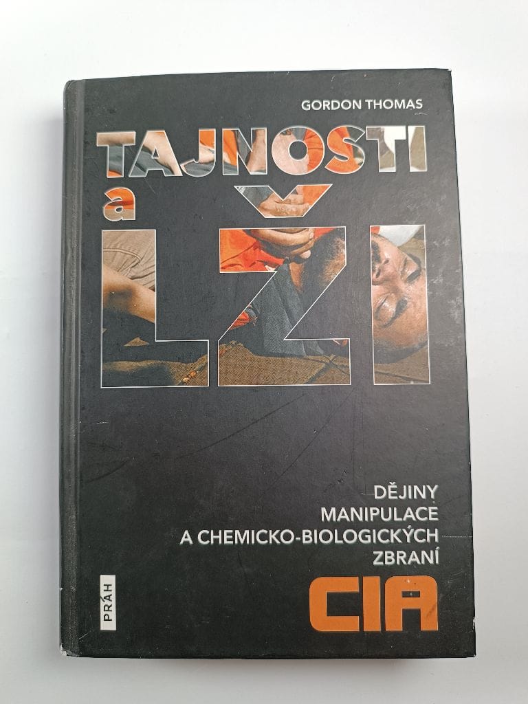 Levně Tajnosti a lži