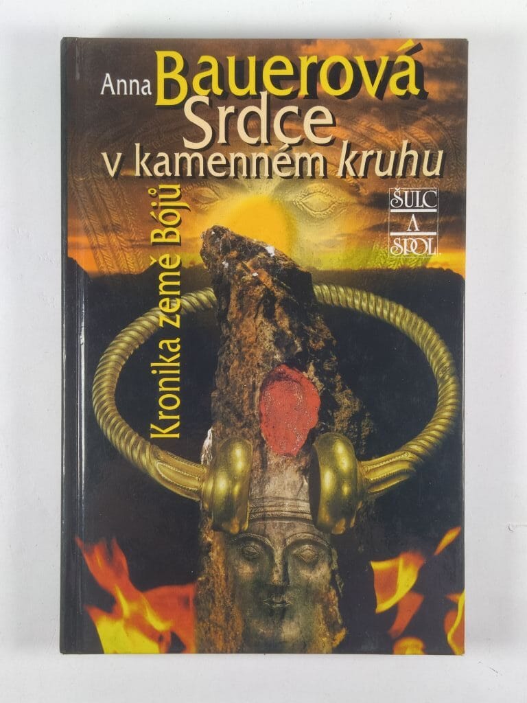 Levně Kronika země Bójů: Srdce v kamenném kruhu (1) Pevná (2004)