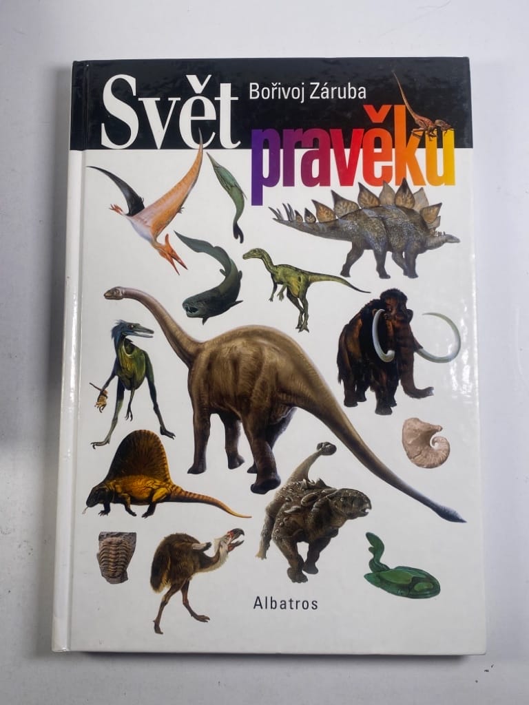 Levně Svět pravěku Pevná