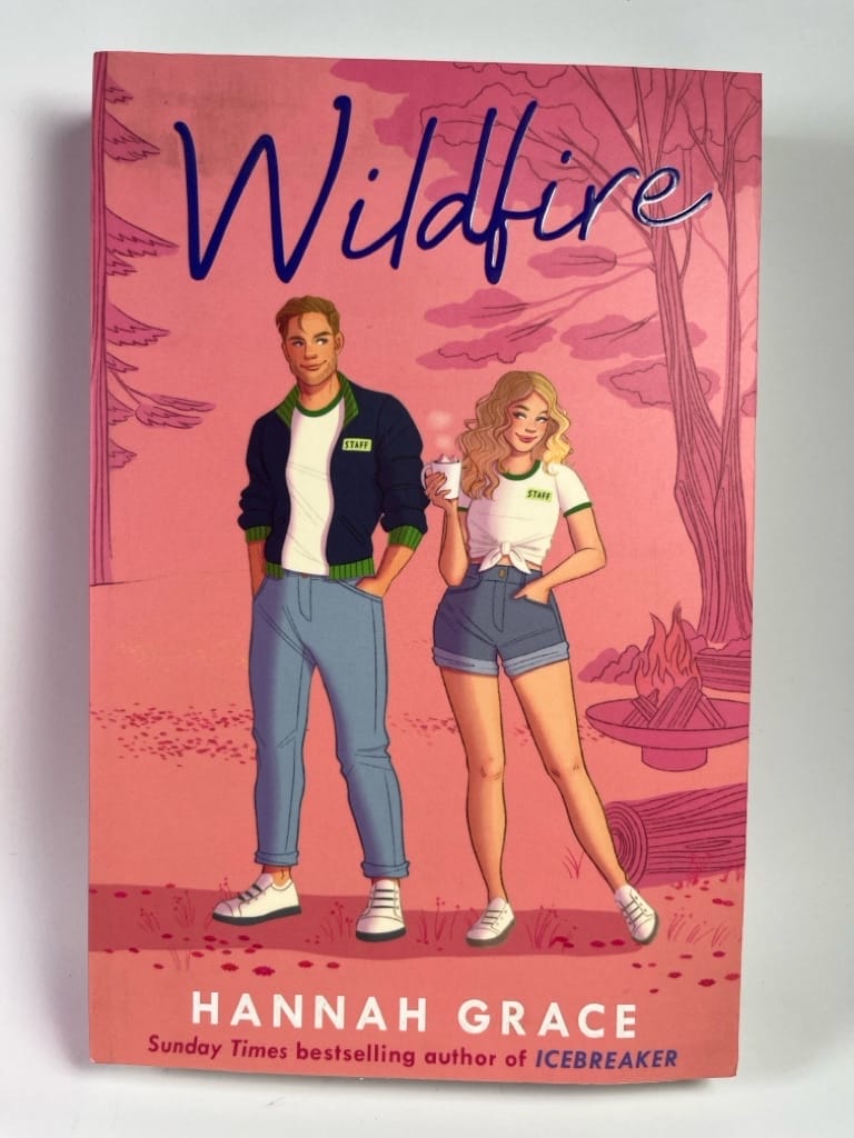 Levně Maple Hills: Wildfire (2)