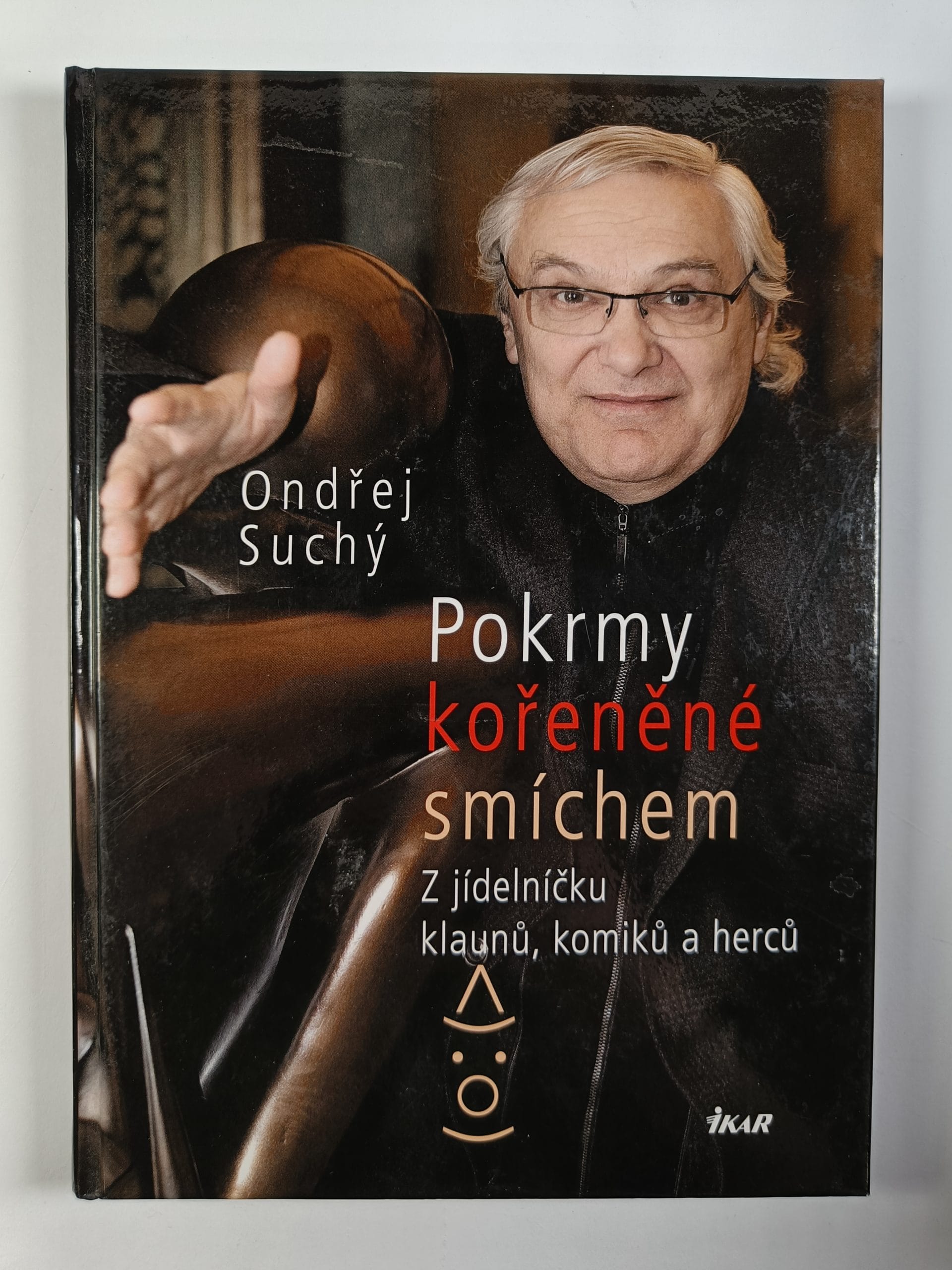 Levně Pokrmy kořeněné smíchem