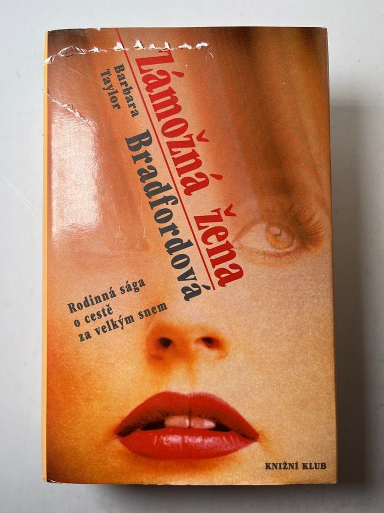 Levně Emma Harte: Zámožná žena (1) Pevná (1996)