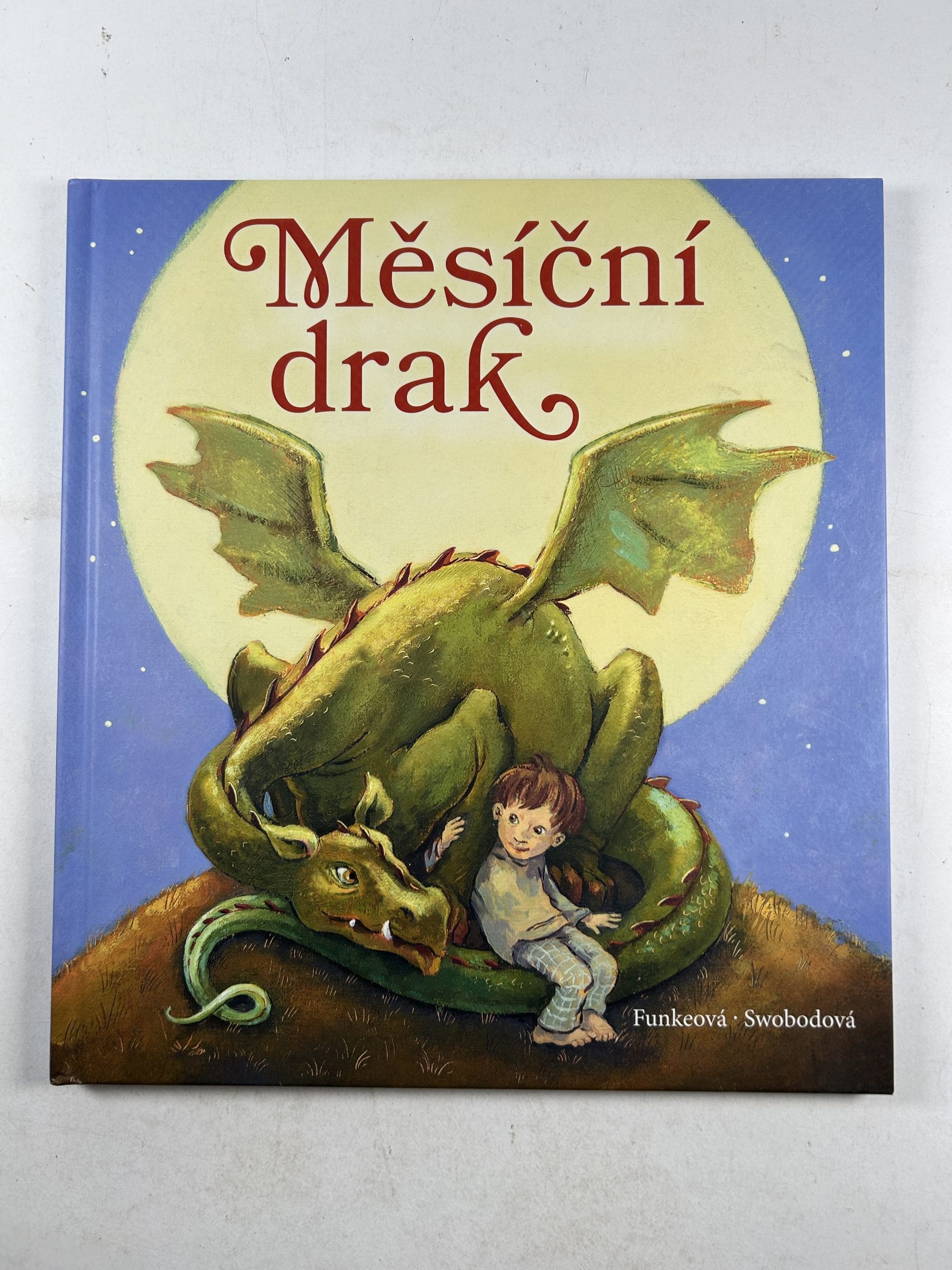 Levně Měsíční drak