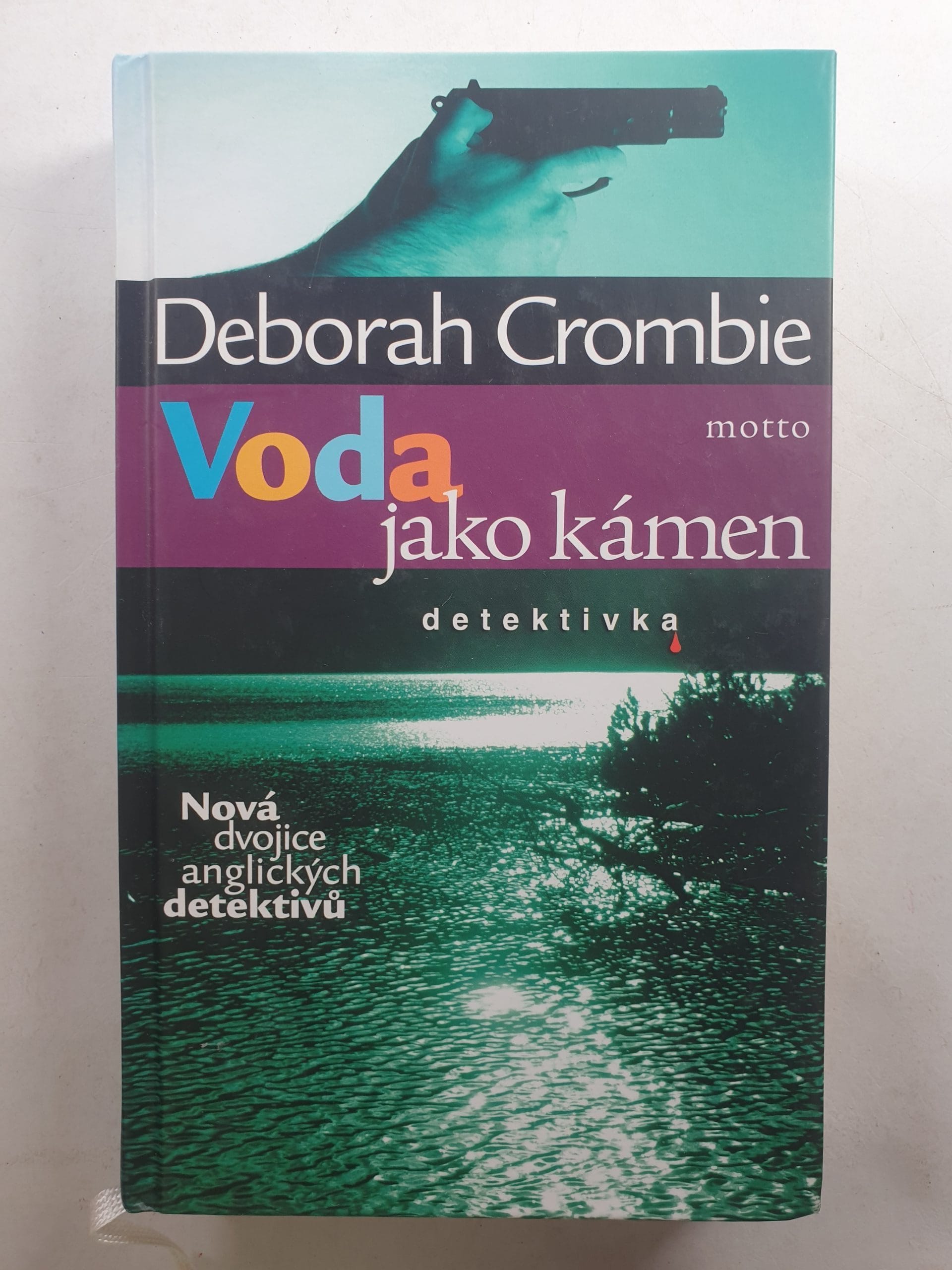 Levně Voda jako kámen