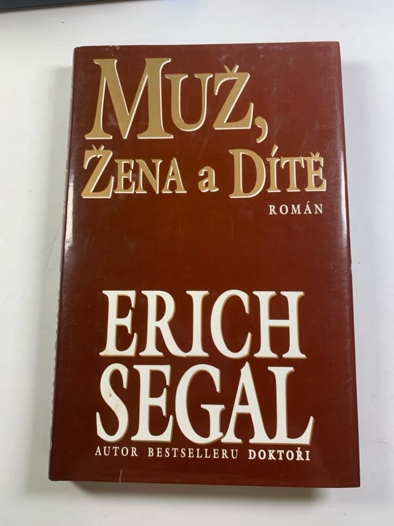Muž, žena a dítě Pevná (1998)