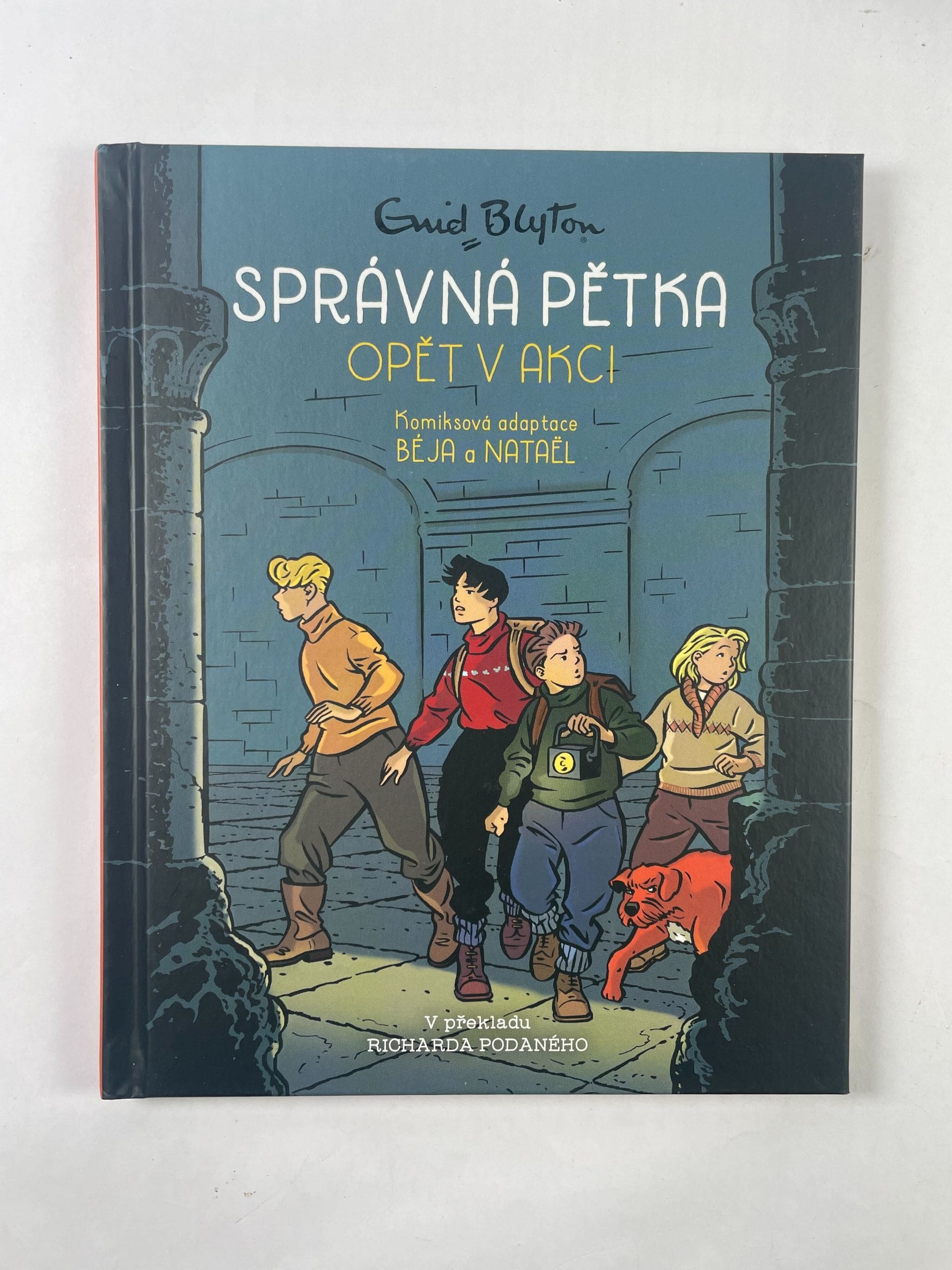 Správná pětka: Opět v akci Pevná (2023)