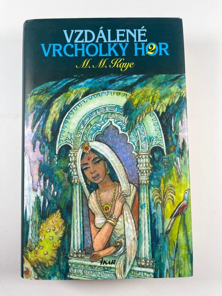 Vzdálené vrcholky hor 2 Pevná 2005