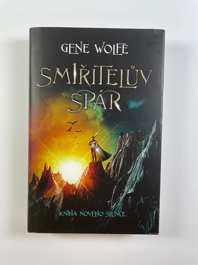 Levně Kniha nového slunce: Smiřitelův spár (2)