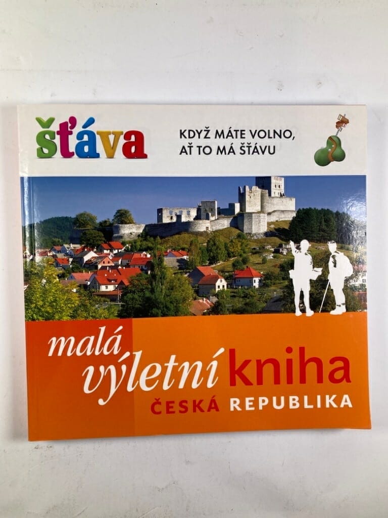 Levně Malá výletní kniha: Česká Republika Pevná