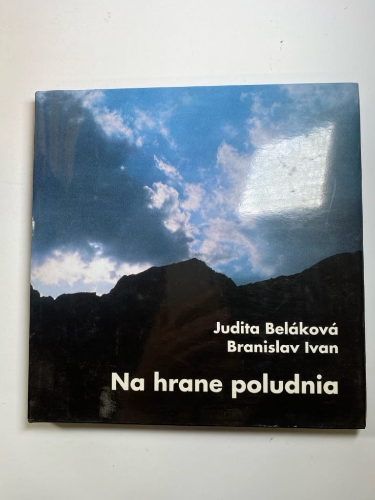 Levně Na hrane poludnia