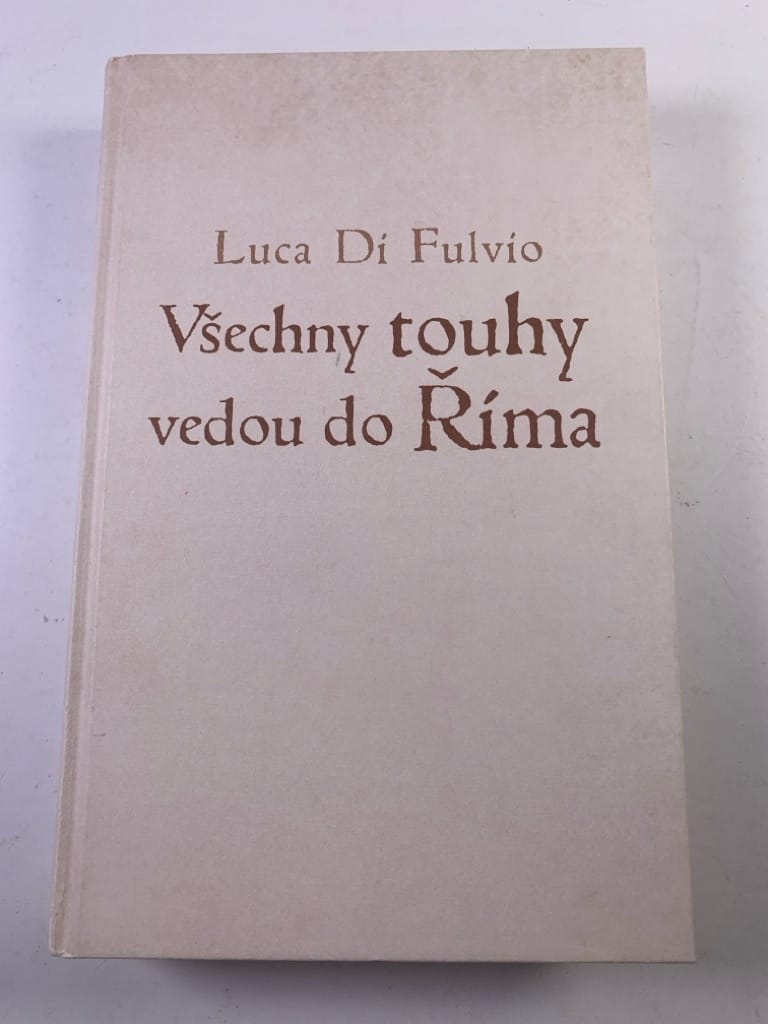 Všechny touhy vedou do Říma Bez obalu (2021)