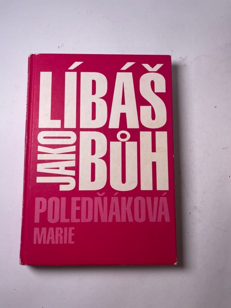 Líbáš jako Bůh Bez obalu