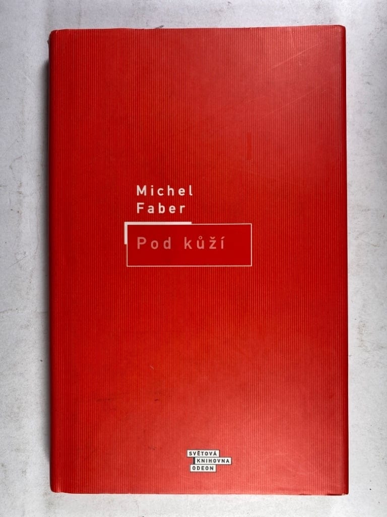 Pod kůží Pevná (2002)