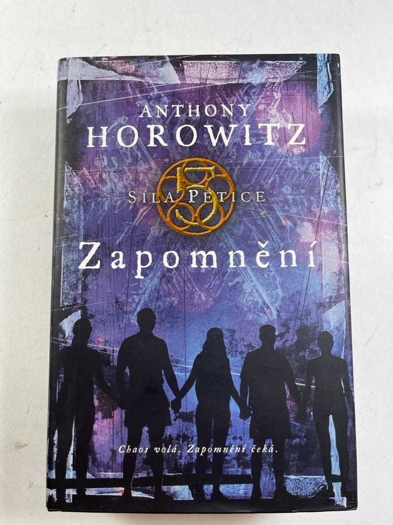 Levně Zapomnění Pevná