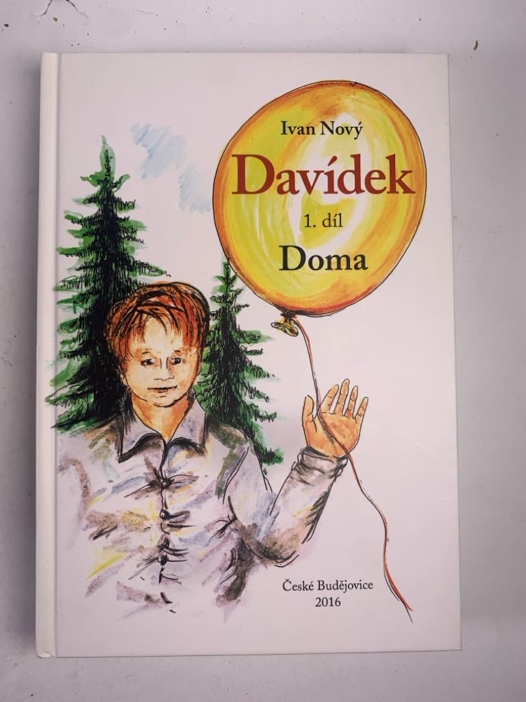 Levně Davídek: Doma (1)