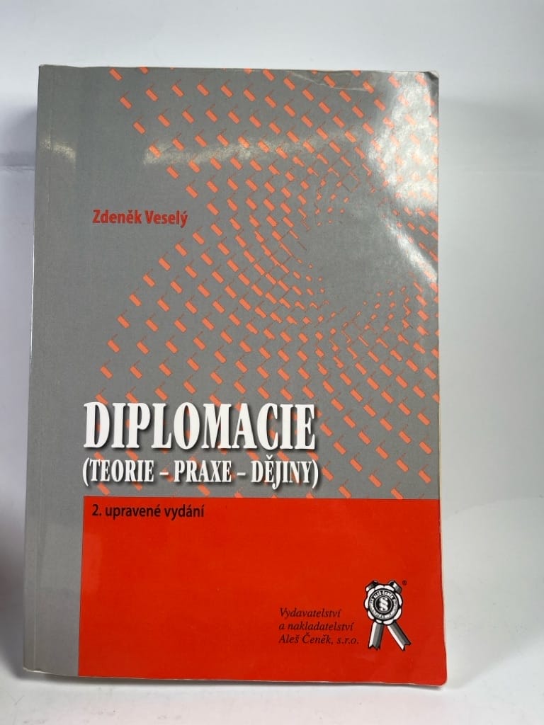 Levně Diplomacie : (teorie - praxe - dějiny) Měkká (2014)