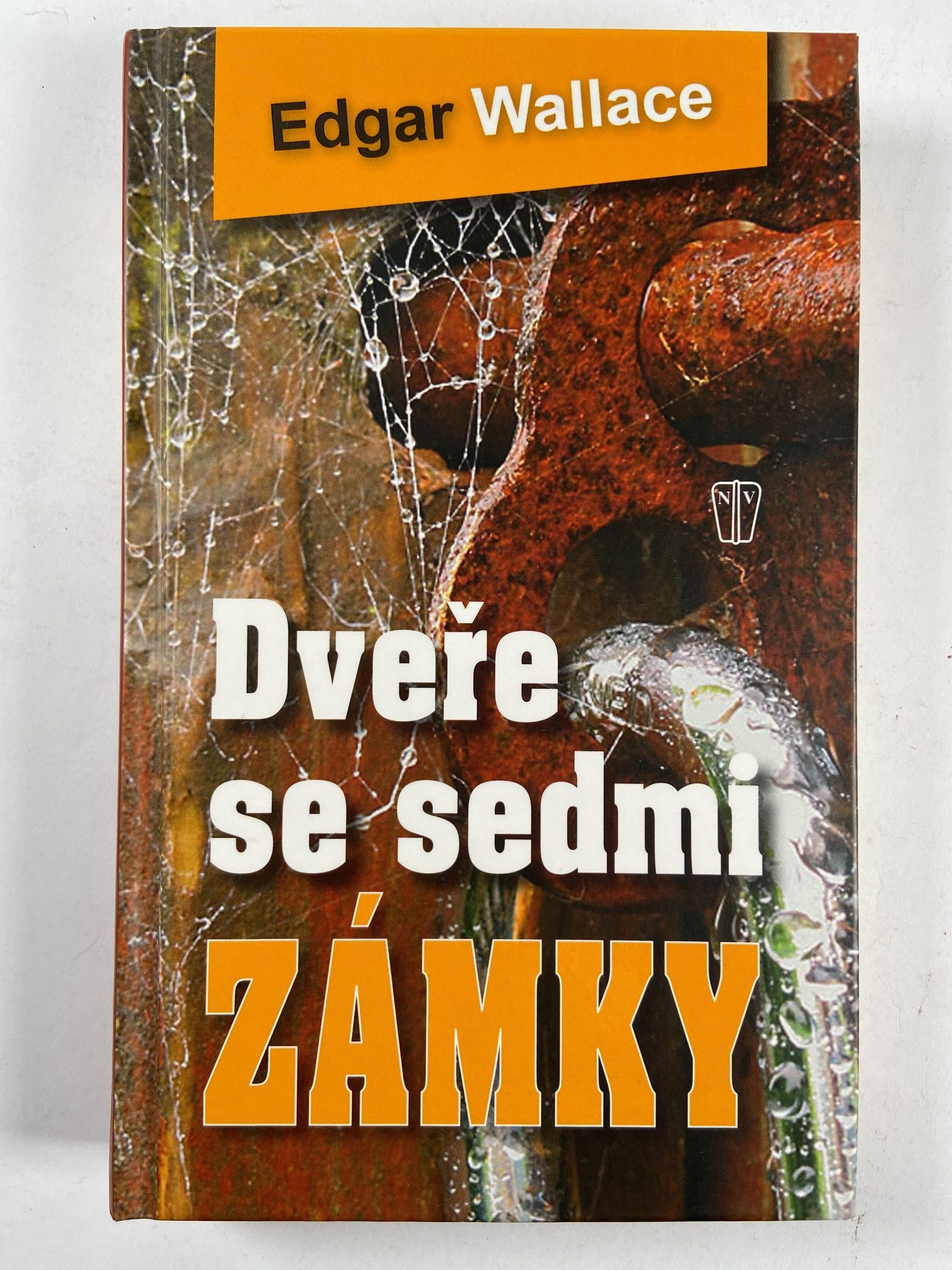 Levně Dveře se sedmi zámky